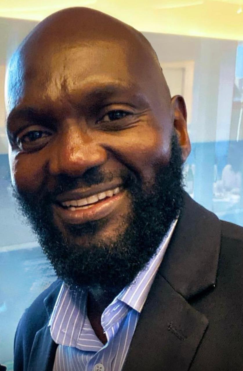 DR.DAVID CHIAWO